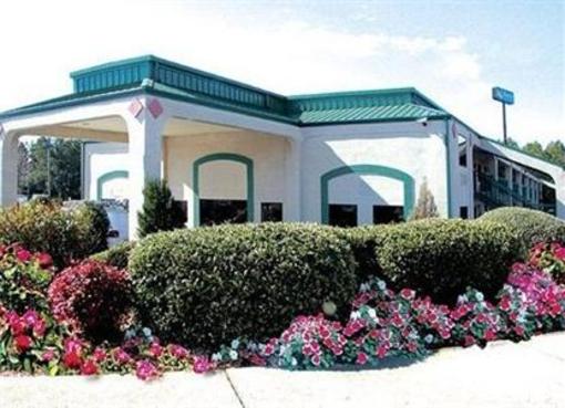 фото отеля Quality Inn & Suites Stockbridge