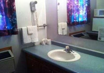 фото отеля Rainbow Inn Huntsville