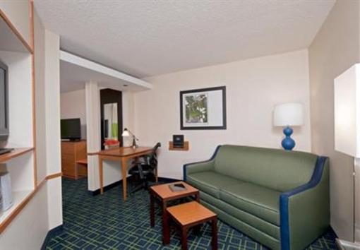 фото отеля Fairfield Inn Chicago Naperville