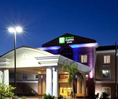 фото отеля Holiday Inn Express Hotel & Suites Spring Hill