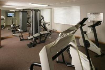 фото отеля BEST WESTERN East Towne Suites