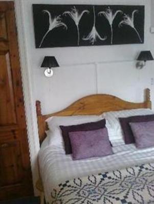 фото отеля Four Poster Guesthouse