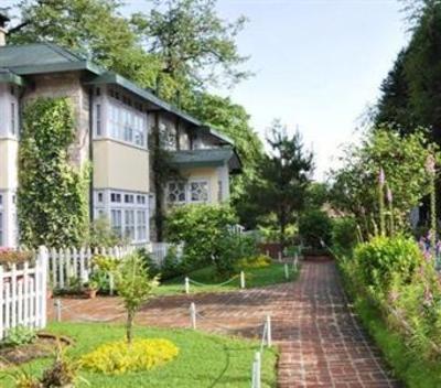фото отеля Windamere Hotel