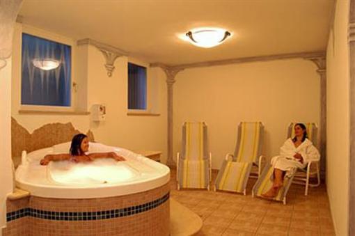 фото отеля Hotel Scoiattolo Selva di Val Gardena