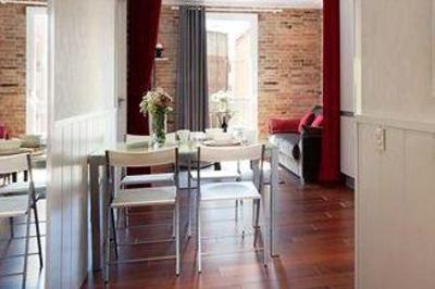 фото отеля Enjoybcn Sagrada Familia Apartaments
