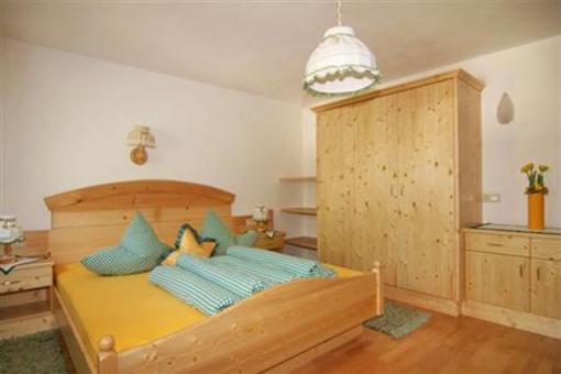 фото отеля Breitlehn Appartement Langenfeld