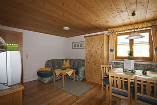 фото отеля Breitlehn Appartement Langenfeld