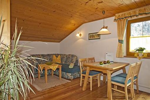 фото отеля Breitlehn Appartement Langenfeld
