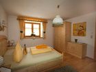 фото отеля Breitlehn Appartement Langenfeld