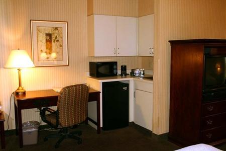 фото отеля Hampton Inn Erie-South