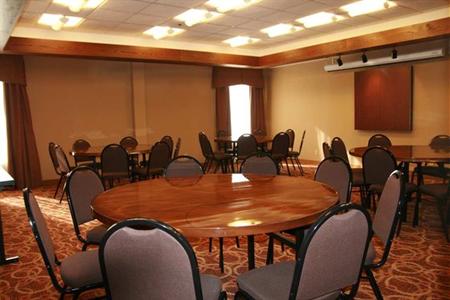 фото отеля Hampton Inn Erie-South