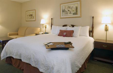 фото отеля Hampton Inn Erie-South
