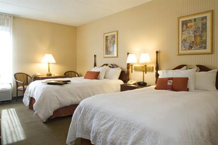 фото отеля Hampton Inn Erie-South