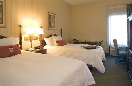 фото отеля Hampton Inn Erie-South