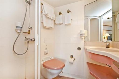 фото отеля Floating Hotel