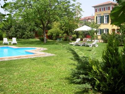 фото отеля Hotel La Residenza Timisoara