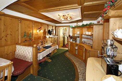 фото отеля Hotel Garni Tanzer Ischgl