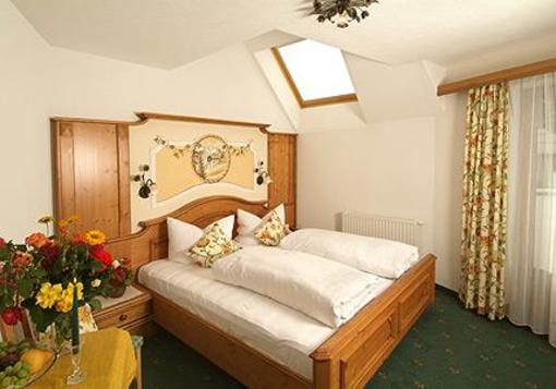 фото отеля Hotel Garni Tanzer Ischgl