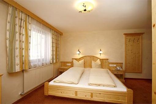 фото отеля Hotel Garni Tanzer Ischgl