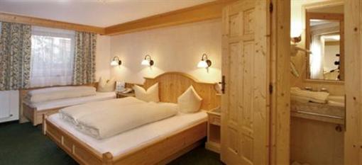 фото отеля Hotel Garni Tanzer Ischgl