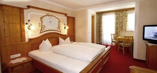 фото отеля Hotel Garni Tanzer Ischgl