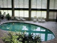 Holiday Inn Warren