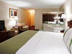 фото отеля Holiday Inn Warren