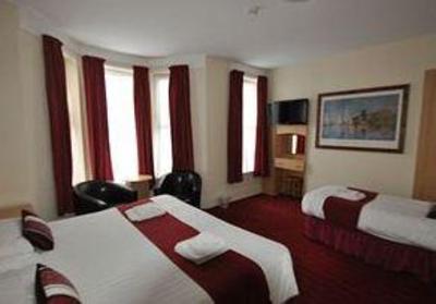 фото отеля The Port Hotel