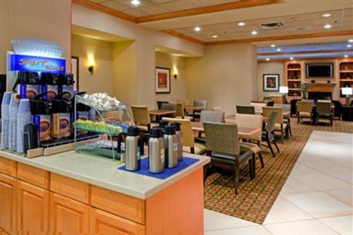 фото отеля Holiday Inn Express Albany-Western Ave University