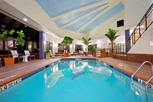 фото отеля Holiday Inn Express Albany-Western Ave University