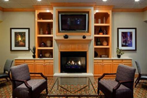 фото отеля Holiday Inn Express Albany-Western Ave University
