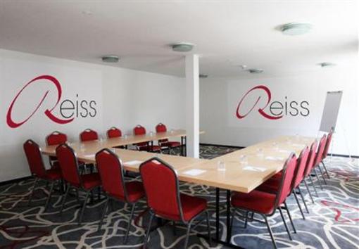 фото отеля Golden Tulip Kassel Hotel Reiss