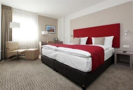 фото отеля Golden Tulip Kassel Hotel Reiss