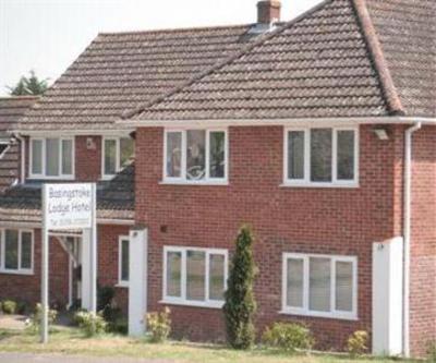 фото отеля Basingstoke Lodge