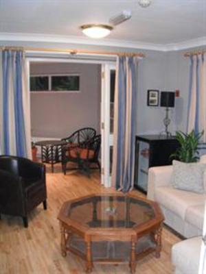 фото отеля Basingstoke Lodge