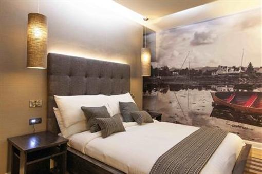 фото отеля Twelve Picardy Place