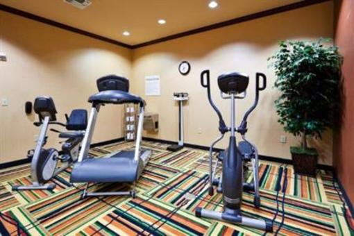 фото отеля Holiday Inn Express Hotel & Suites Ennis