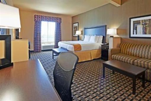 фото отеля Holiday Inn Express Hotel & Suites Ennis