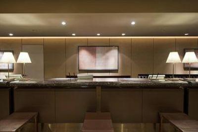 фото отеля ANA Crowne Plaza Hiroshima