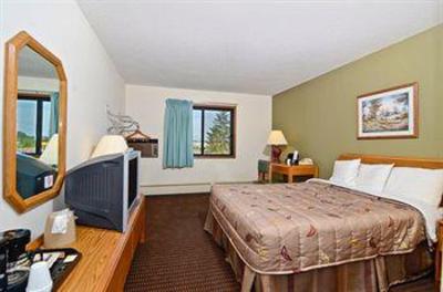 фото отеля Americas Best Value Inn Hayward (Wisconsin)