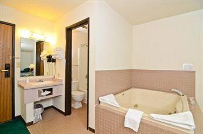 фото отеля Americas Best Value Inn Hayward (Wisconsin)
