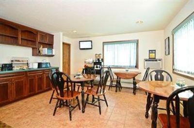 фото отеля Americas Best Value Inn Hayward (Wisconsin)