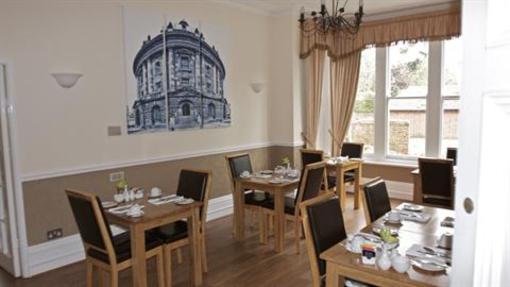 фото отеля Parklands Bed & Breakfast Oxford