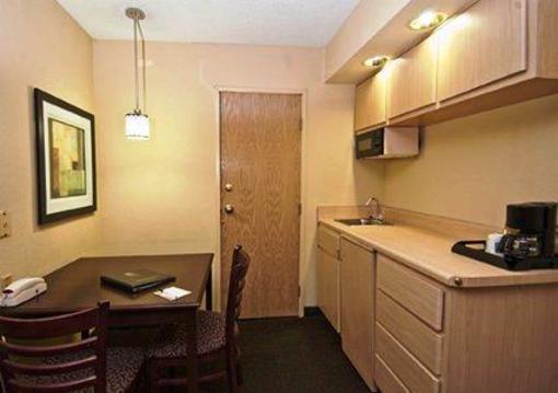 фото отеля Quality Inn & Suites Mobile