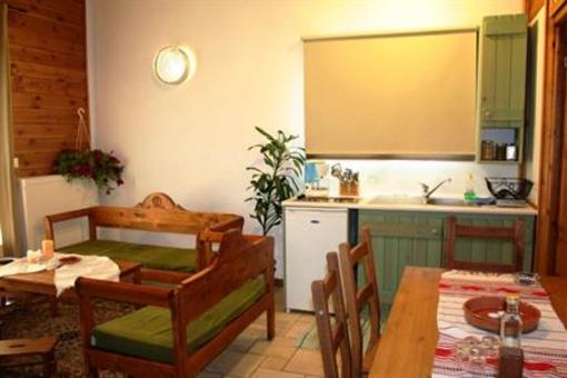 фото отеля Ninemia Bungalows Resort Karpenisi