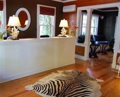 фото отеля Alexanders Guesthouse Key West
