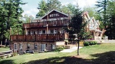 фото отеля Edgewater Inn & Cottages