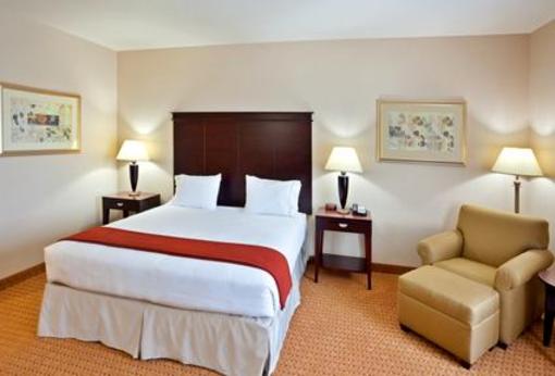 фото отеля Holiday Inn Express Hotel & Suites Ontario