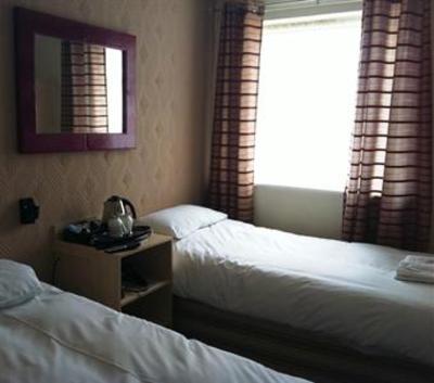 фото отеля Alfies Hotel