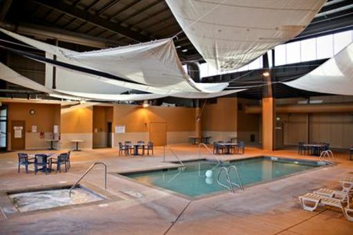 фото отеля Ramada Hotel and Resort Ocean Shores